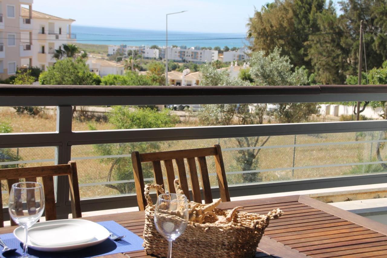 Sea View Apartment Near Meia Praia Beach In Lagos! Exterior foto